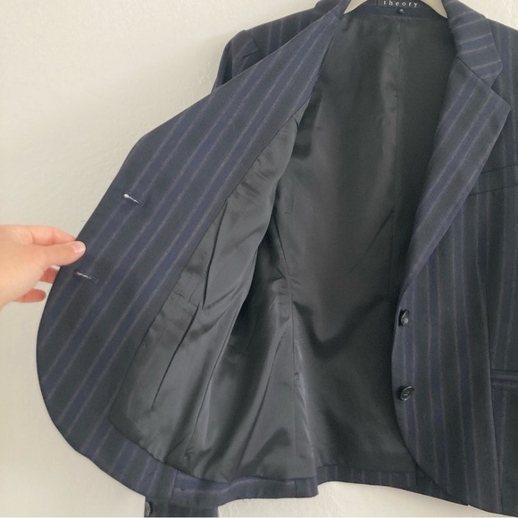 Theory Wool Pinstripe Blazer Black Workwear Preppy Minimalist Office Size 10 - Picture 6 of 14
